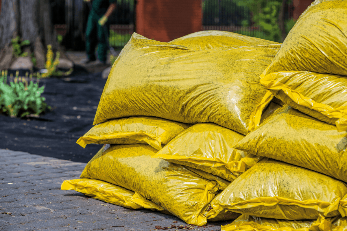 Lowe&rsquo;s Compost Bags Reviews 2019 – Amazing Product for Gardeners