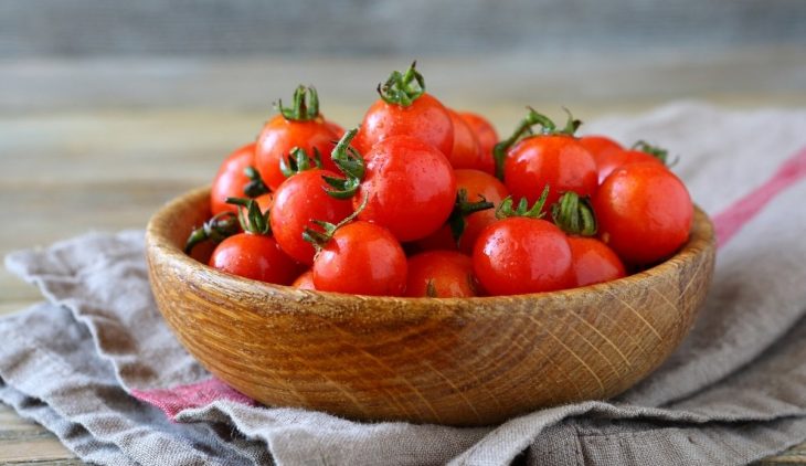 Sweet 100 Tomato Determinate Or Indeterminate